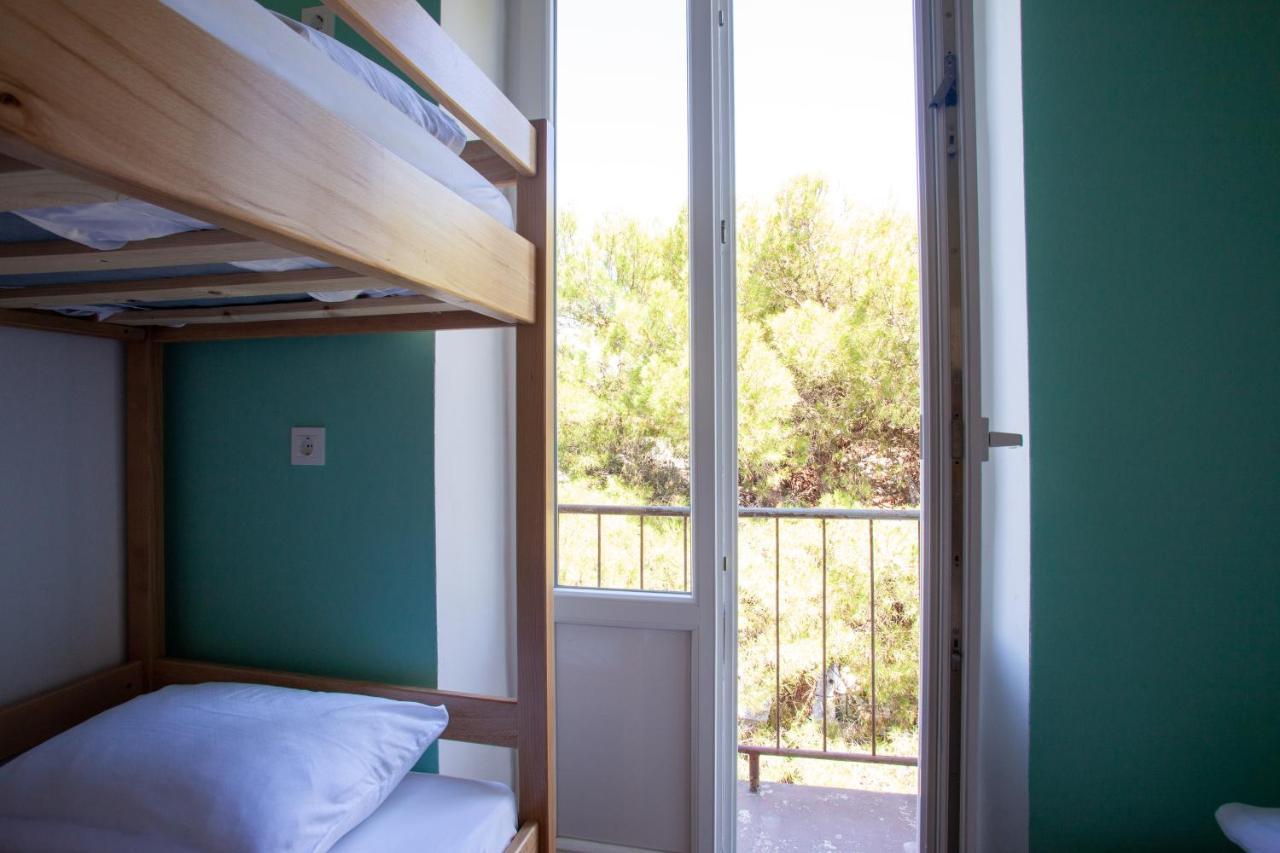 Trobenta In Oblak Hostal
