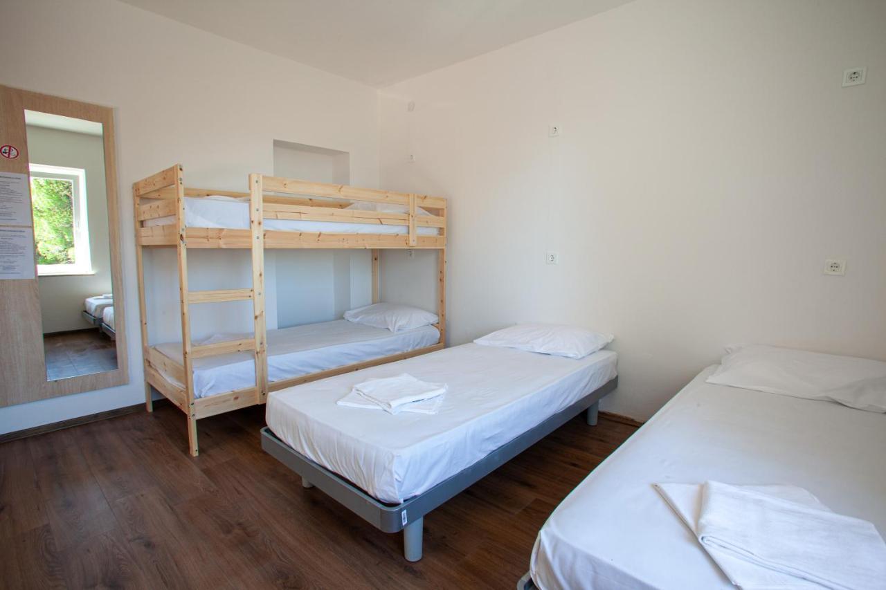 Trobenta In Oblak Hostal Portoroz